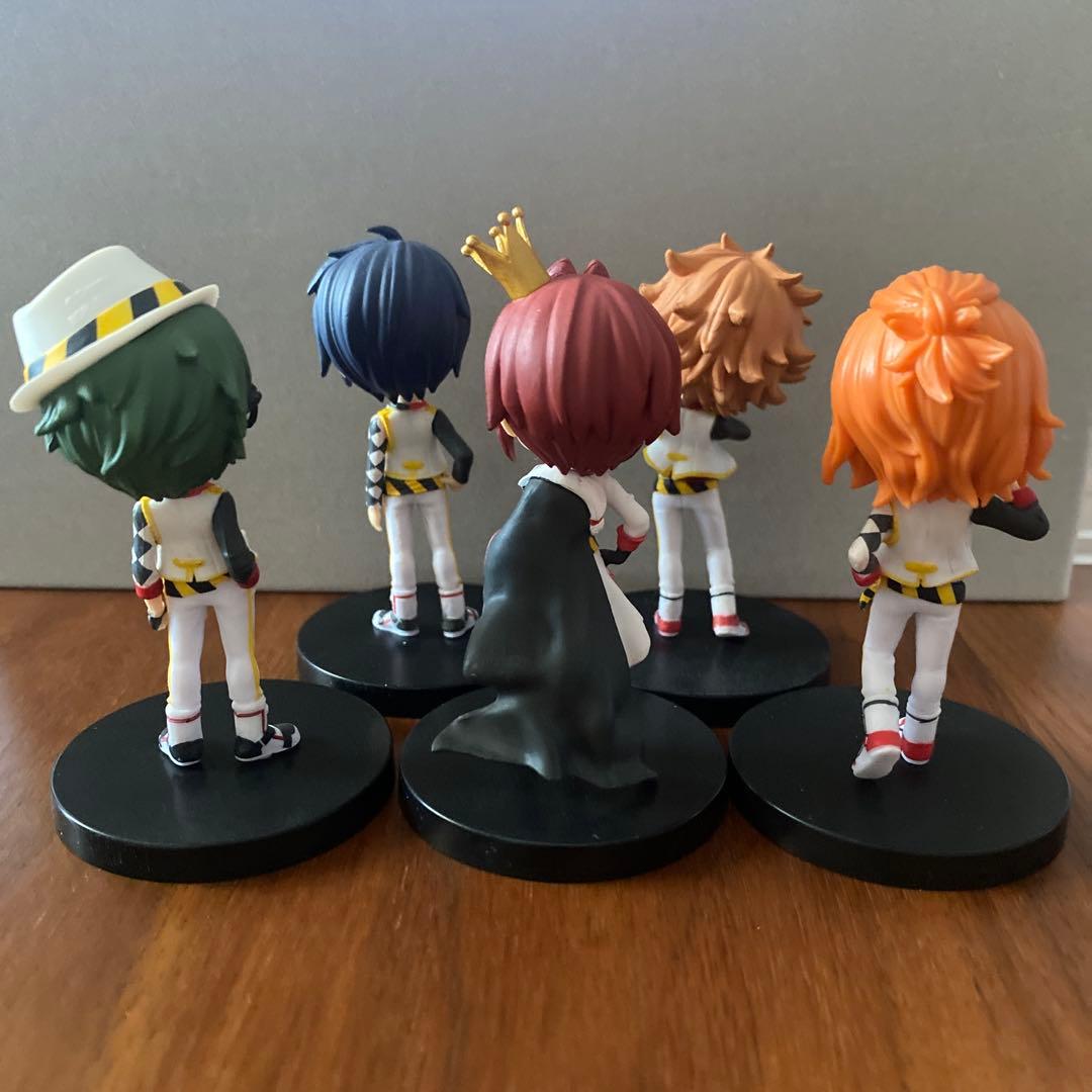 ツイステ　Qposket petit 24点セット　フィギュア