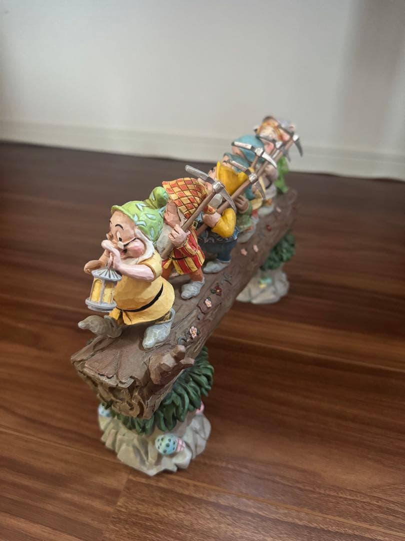 Disney Traditions 七人の小人 置物