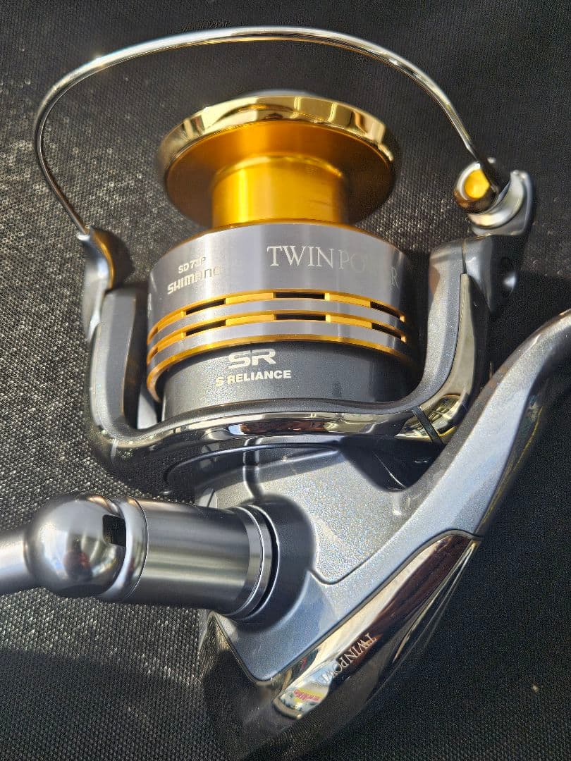 リール SHIMANO TWIN POWER SW8000HG