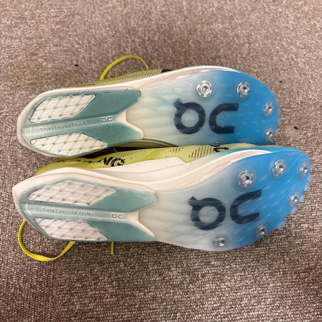 ON シティウス2 26.5cm