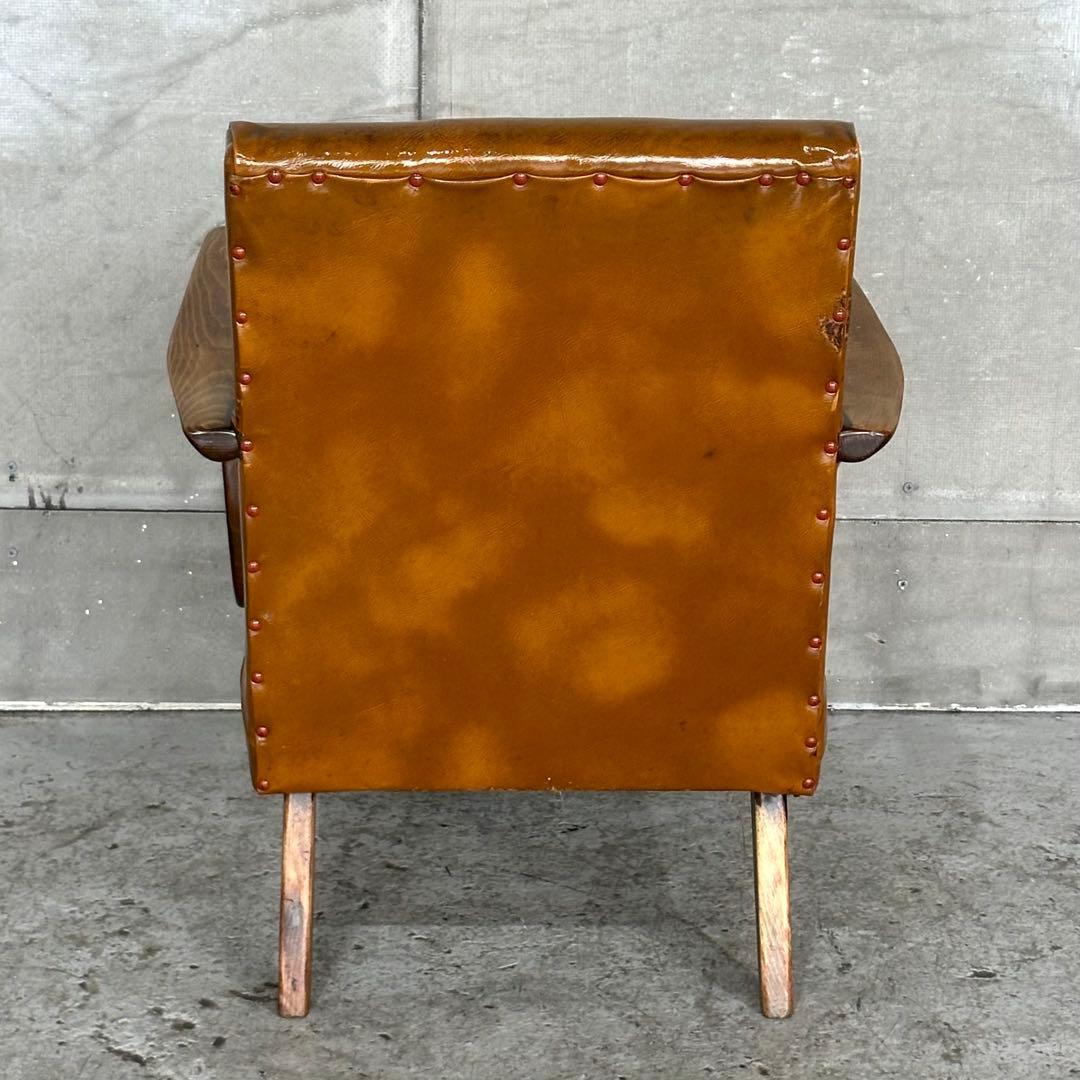 ✦1960〜1970✦PUレザー張り　ラウンジチェア 木製脚　喫茶店　昭和レトロ