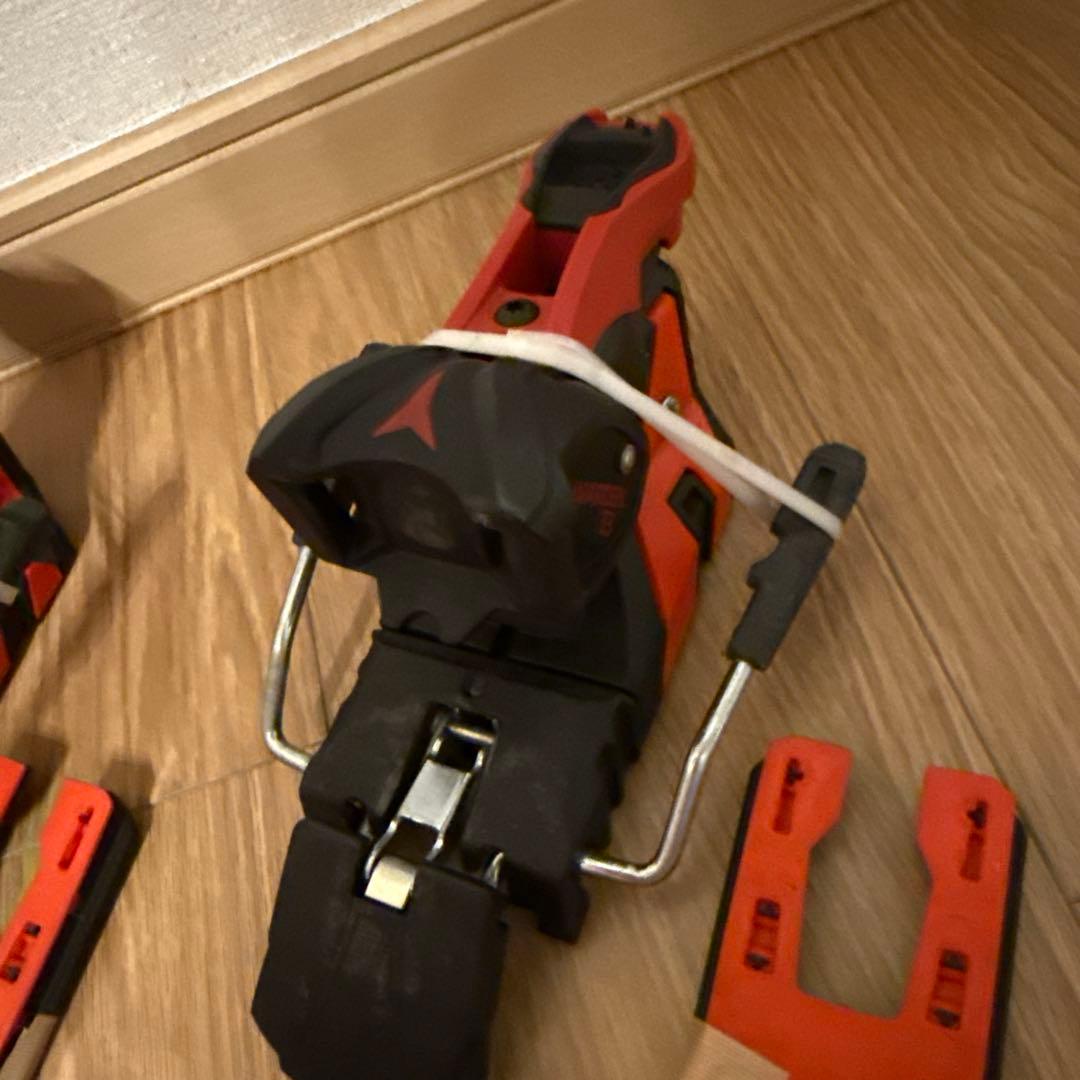 アトミック　WARDEN13 ビンディング