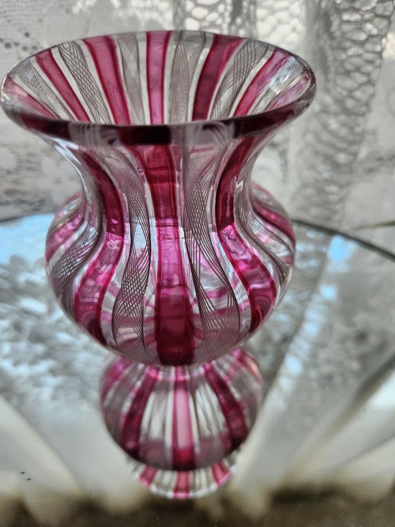 ベネチアガラス フレア型ガラス花瓶 ピンクストライプ