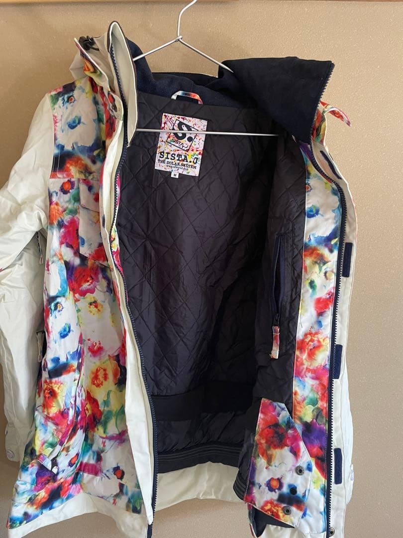 【緊急値下げ・単品購入可】ウィメンズ スノーボードウェア　上下+小物セット