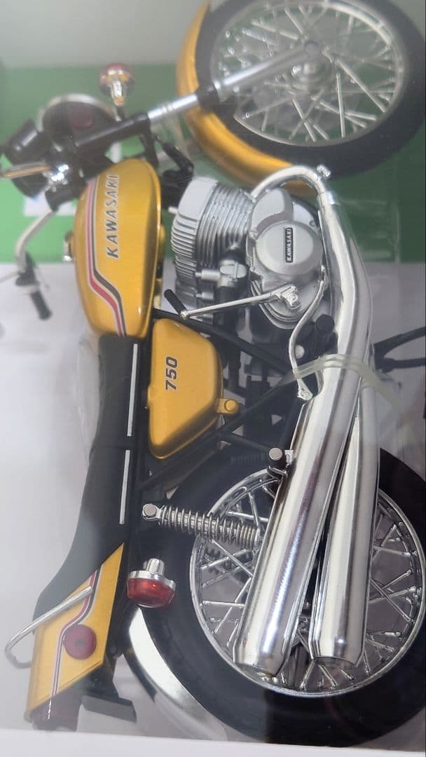 Kawasaki 750-SS 1/12スケールモデル