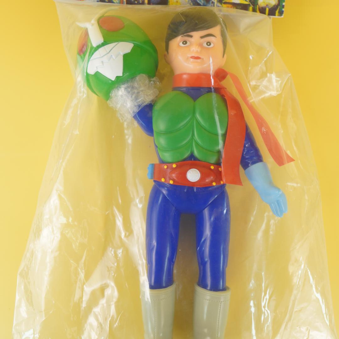 無版権　仮面ライダー　パチソフビ（珍品）