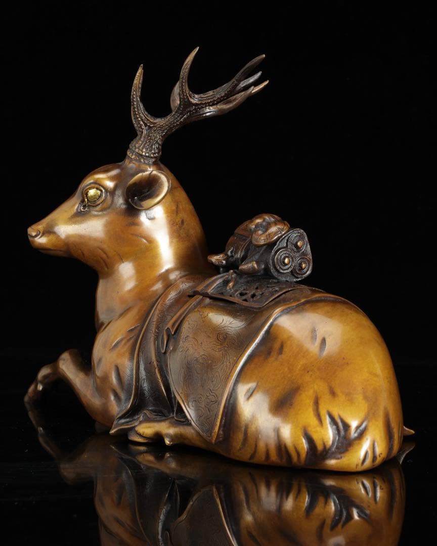 金工師 宗信造 蝋型鋳造 銅製 鹿 香炉 共箱 細密彫刻 置物 古美術品 骨董品