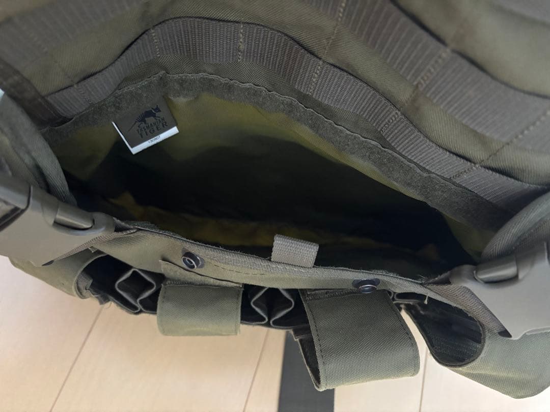 オリーブドラブ チェストリグ