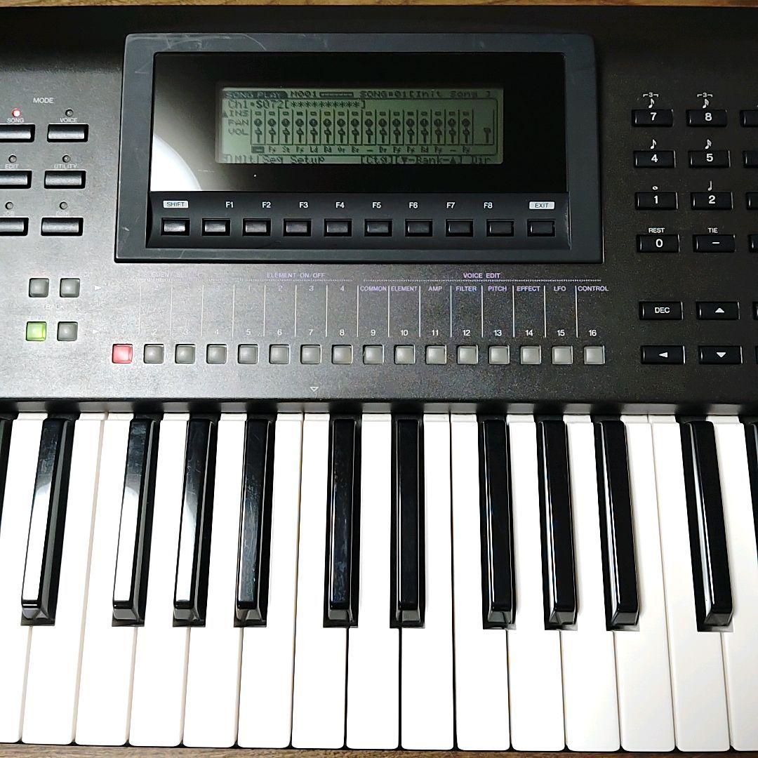 YAMAHA MUSIC SYNTHESIZER W7 シンセサイザー