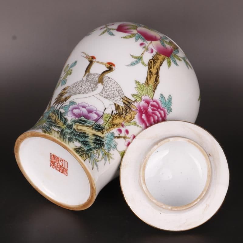 清乾隆粉彩福寿桃紋将軍缶 景徳鎮 陶磁器 装飾品 現代工芸品 美術品 置物