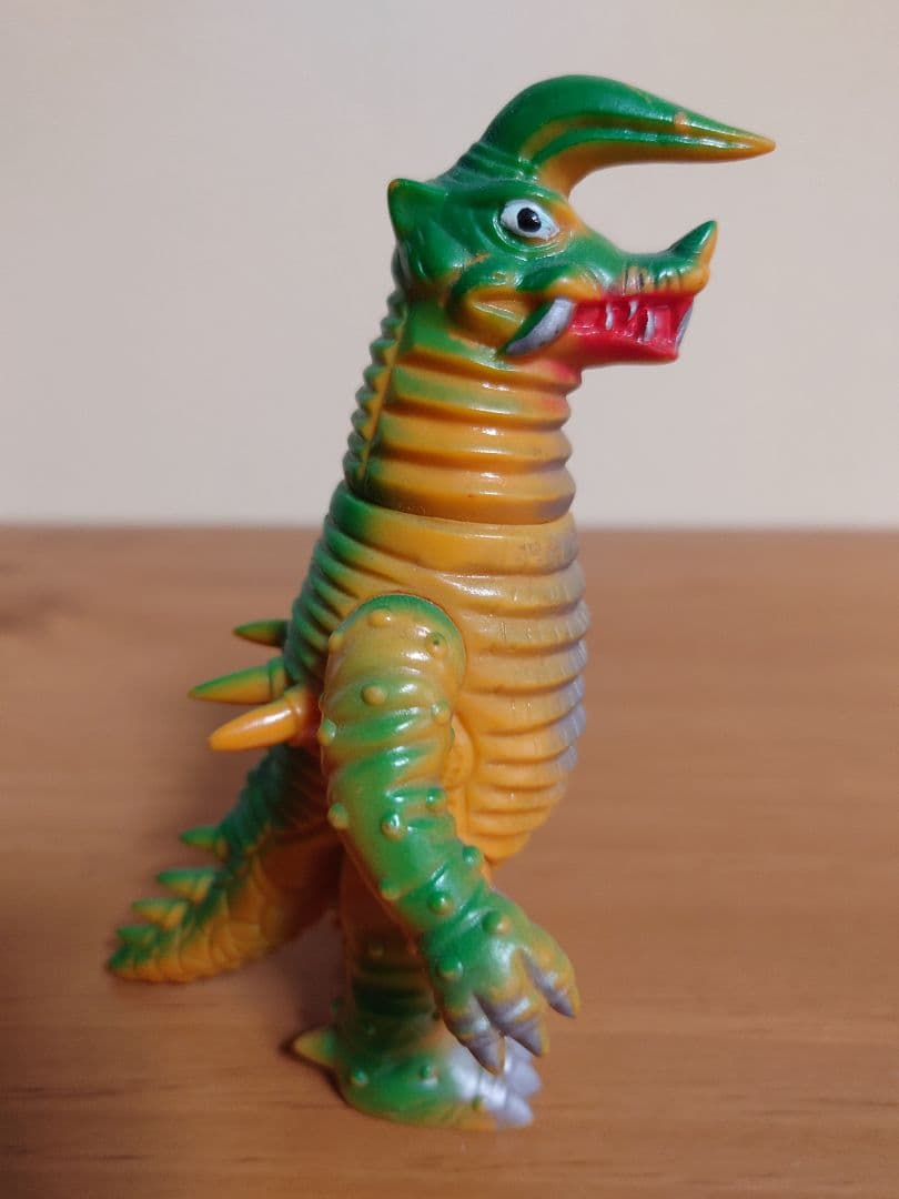 【当時もの稀少！】ブルマァク　ミドルソフビ　ブラックキング　ウルトラマン