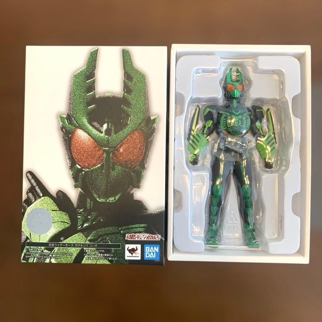 S.H.Figuarts 真骨彫製法 仮面ライダーオーズ ガタキリバコンボ