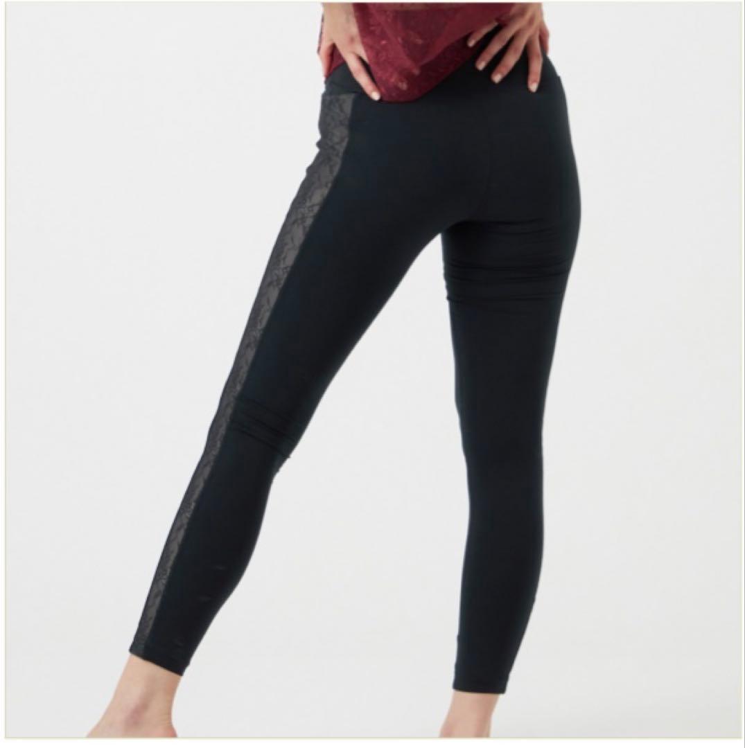 チャコット　バランス　サイドレースコンビレギンス　ブラックL新品　ヨガピラティス