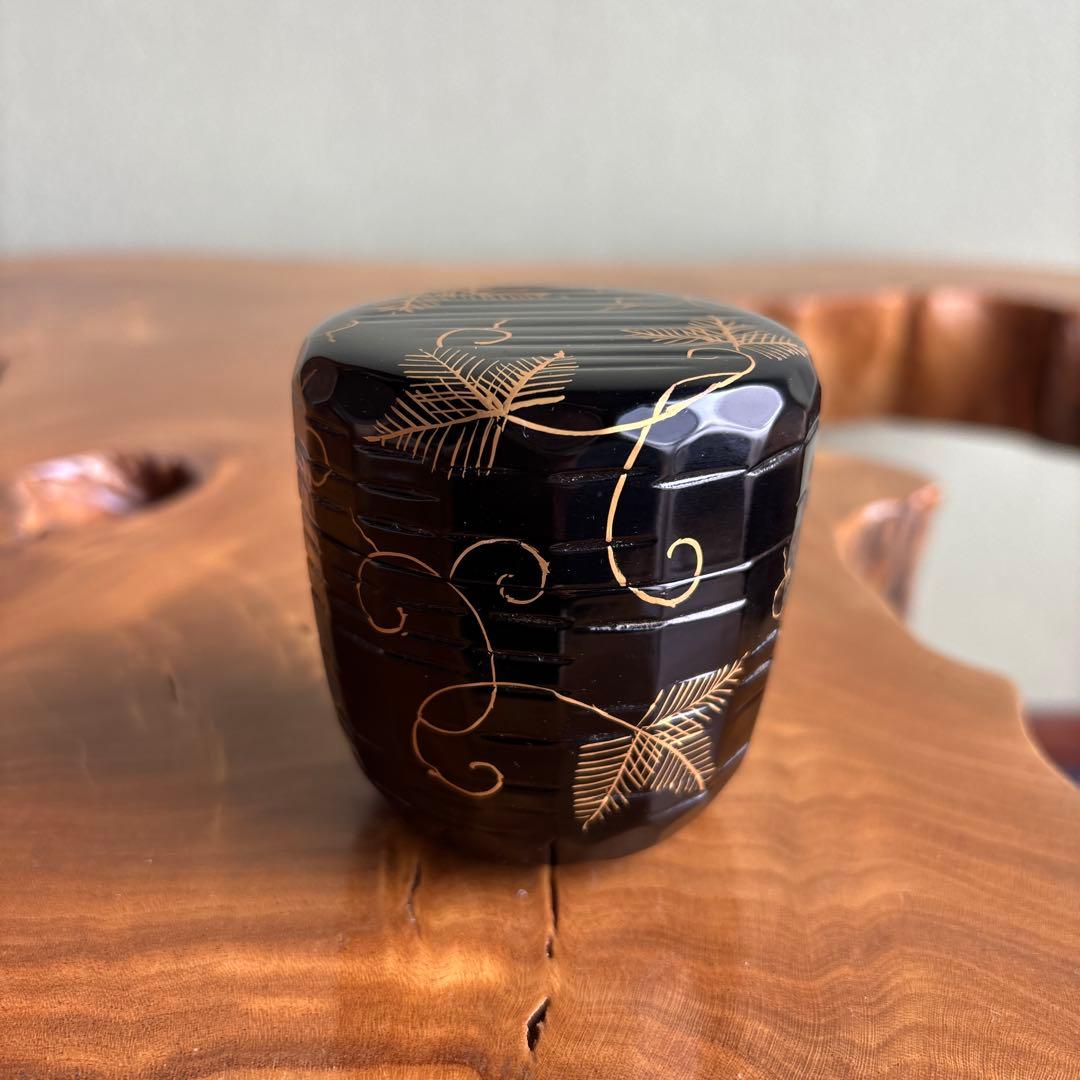 淡々斎好 松唐草蒔絵折撓棗 茶道具 共箱