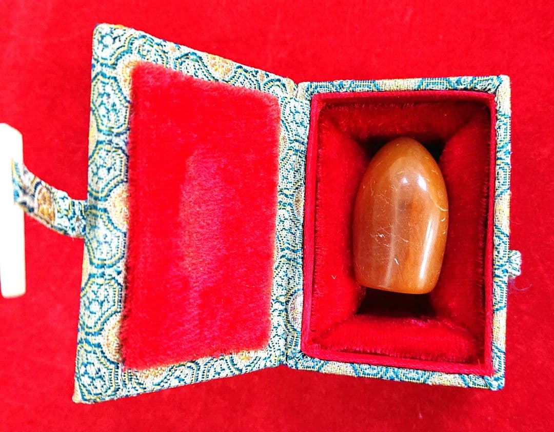 印材　田黄　天然石 ケース付き