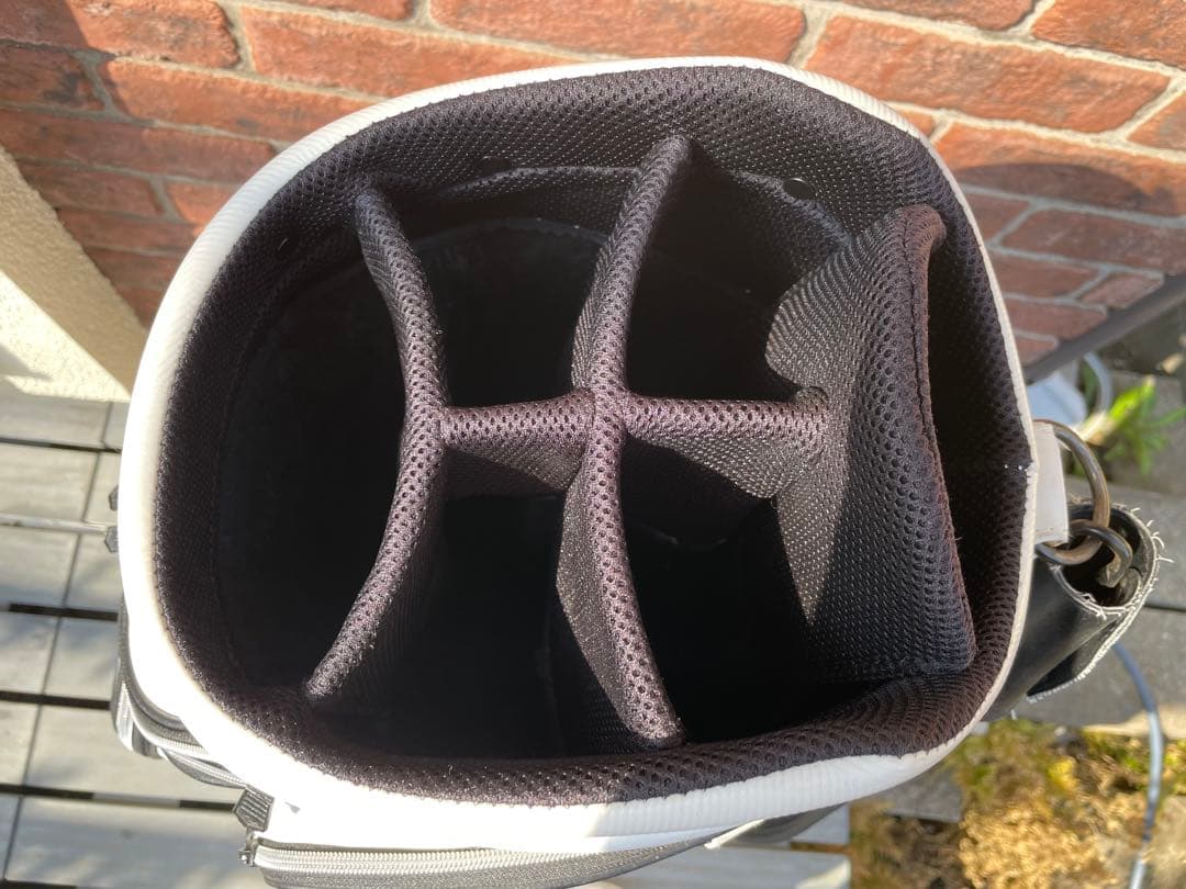 Oakley キャディバッグ とヘッドカバー