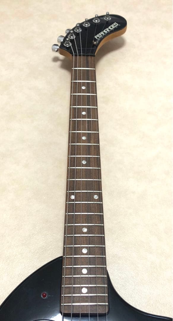 【超美品】ZO-3 ブラック アンプ内蔵ミニギター 専用ケース付き！！