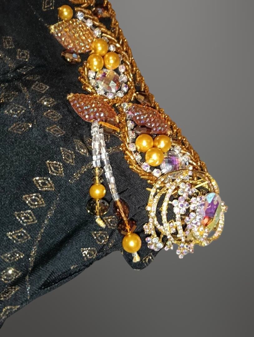 【新品Sale】エジプト製デザイナーズベリーダンス衣装Black