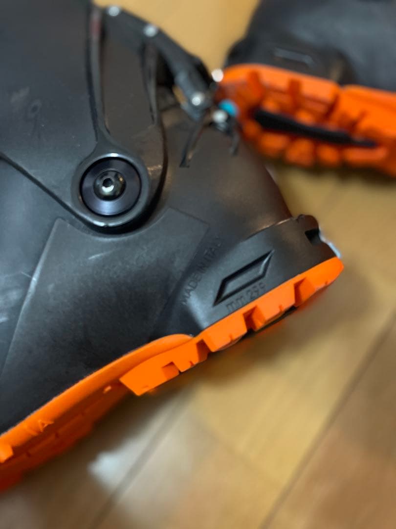 SCARPA 4-Quattro SL 新品未使用　2024-2025