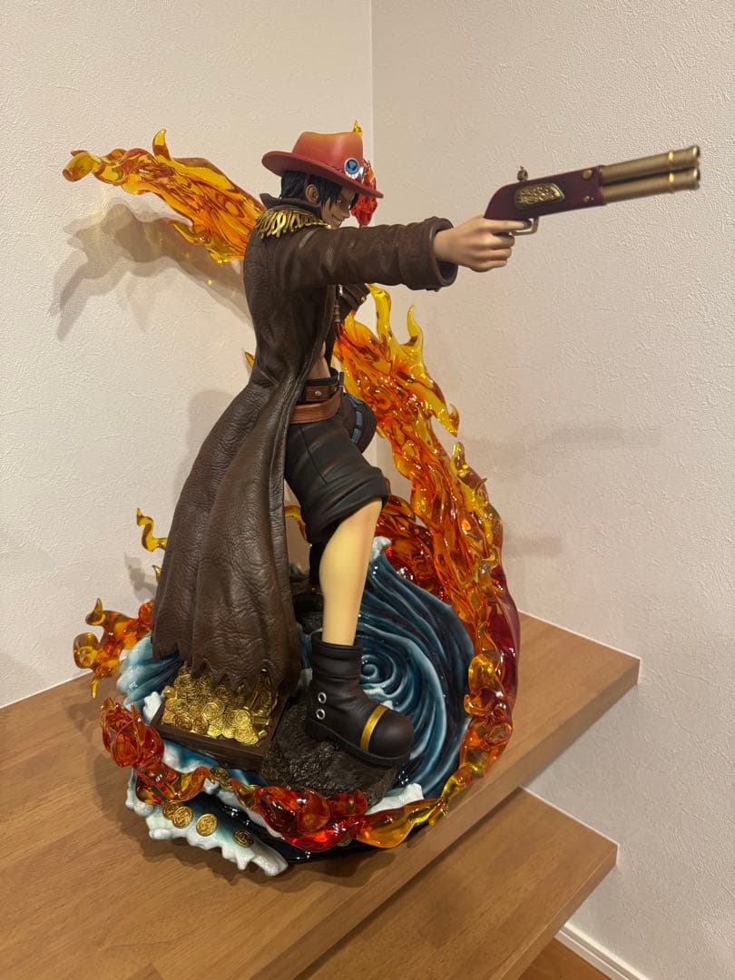 公式 ログコレクション大型スタチューワンピースポートガス・D・エース