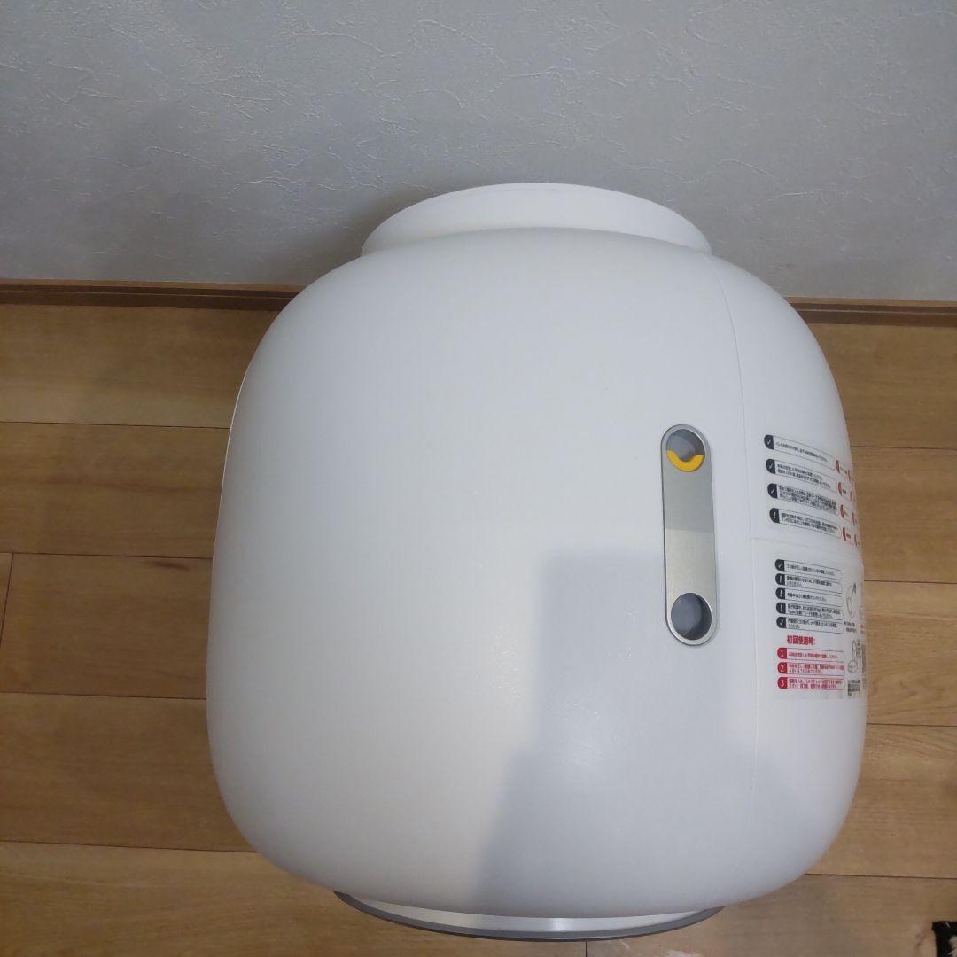 最終値下げ、新品未使用　小型自動クリーニング猫用トイレ 丸型 ホワイト