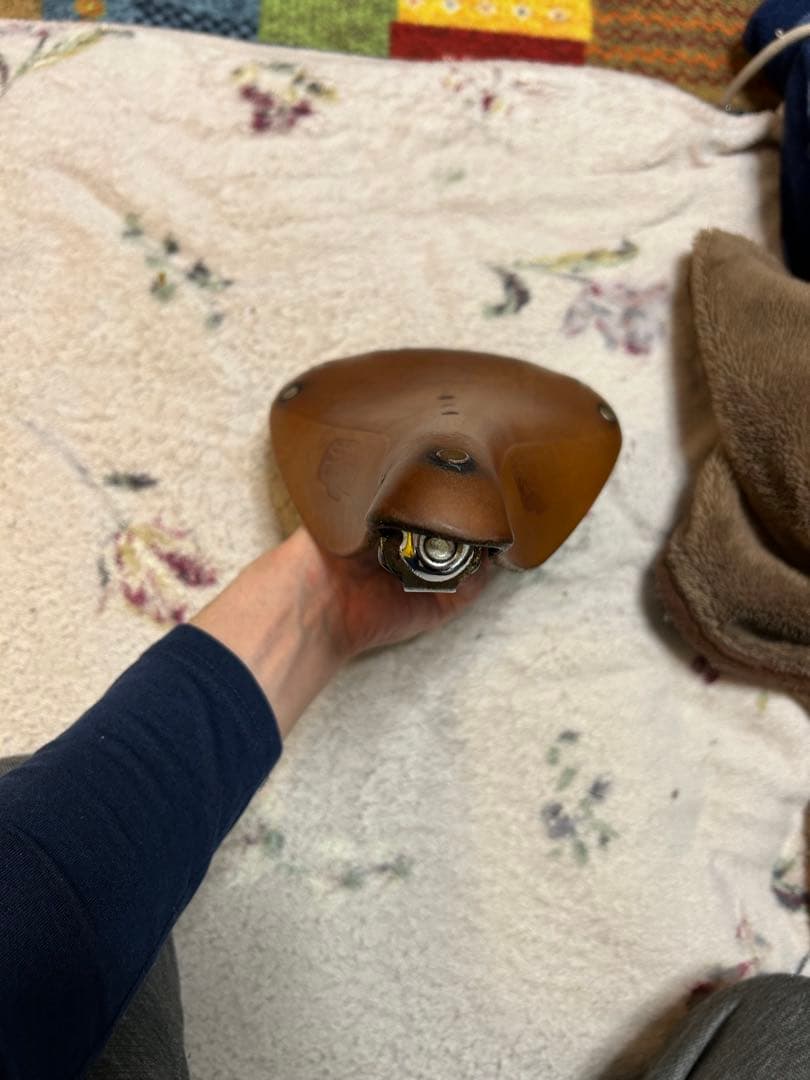 あ*き様 BROOKS ブラウンレザーサドル　めちゃくちゃ渋い色！