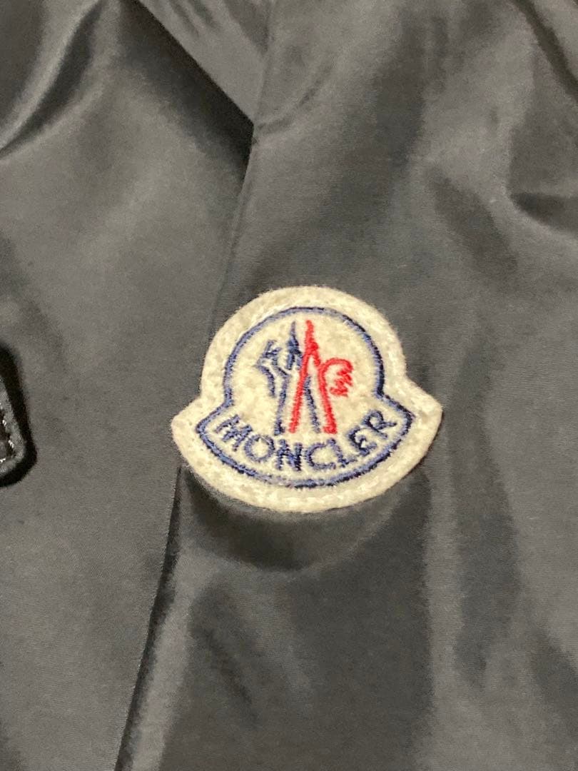 モンクレールナイロンジャケット、パンツ