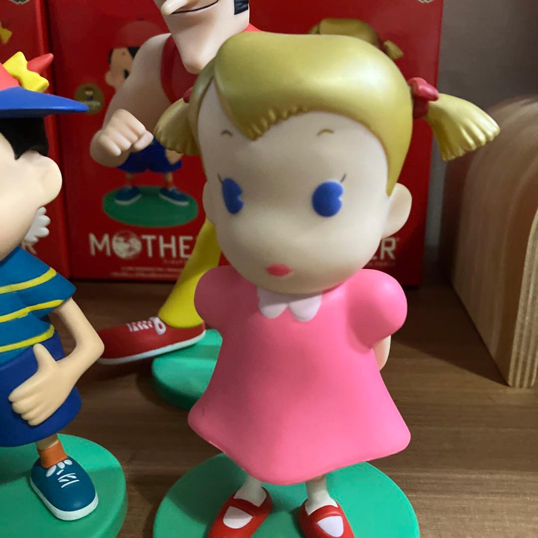 MOTHERフィギュアセット　プライズ