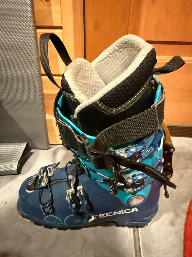 TECNICA zero G SCOUT W 23.5cm ：バックカントリー