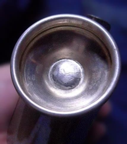 貴重なアンティーク　銀製品のシュガースカットルです。