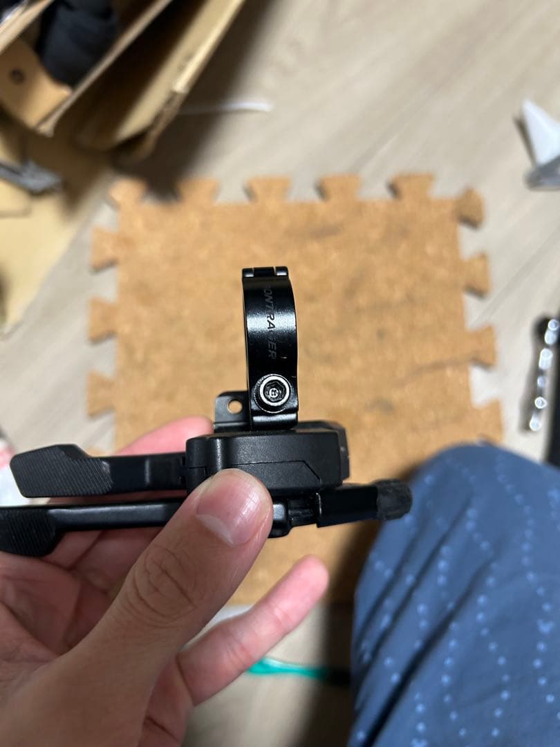 Bontrager DropLock ロックアウト&ドロッパーレバー