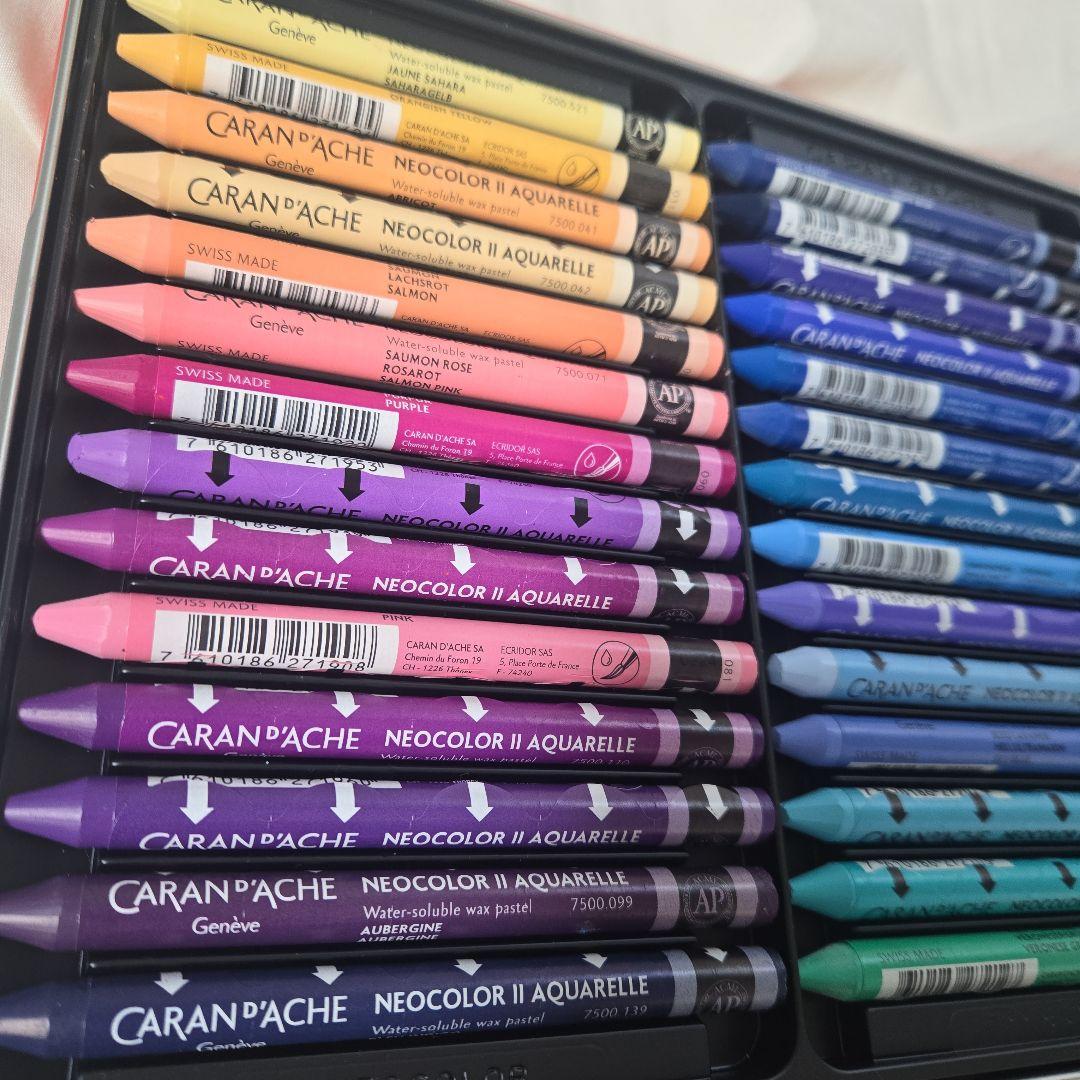 【極美品】カランダッシュ ネオカラー2 水溶性クレヨン 84色セット