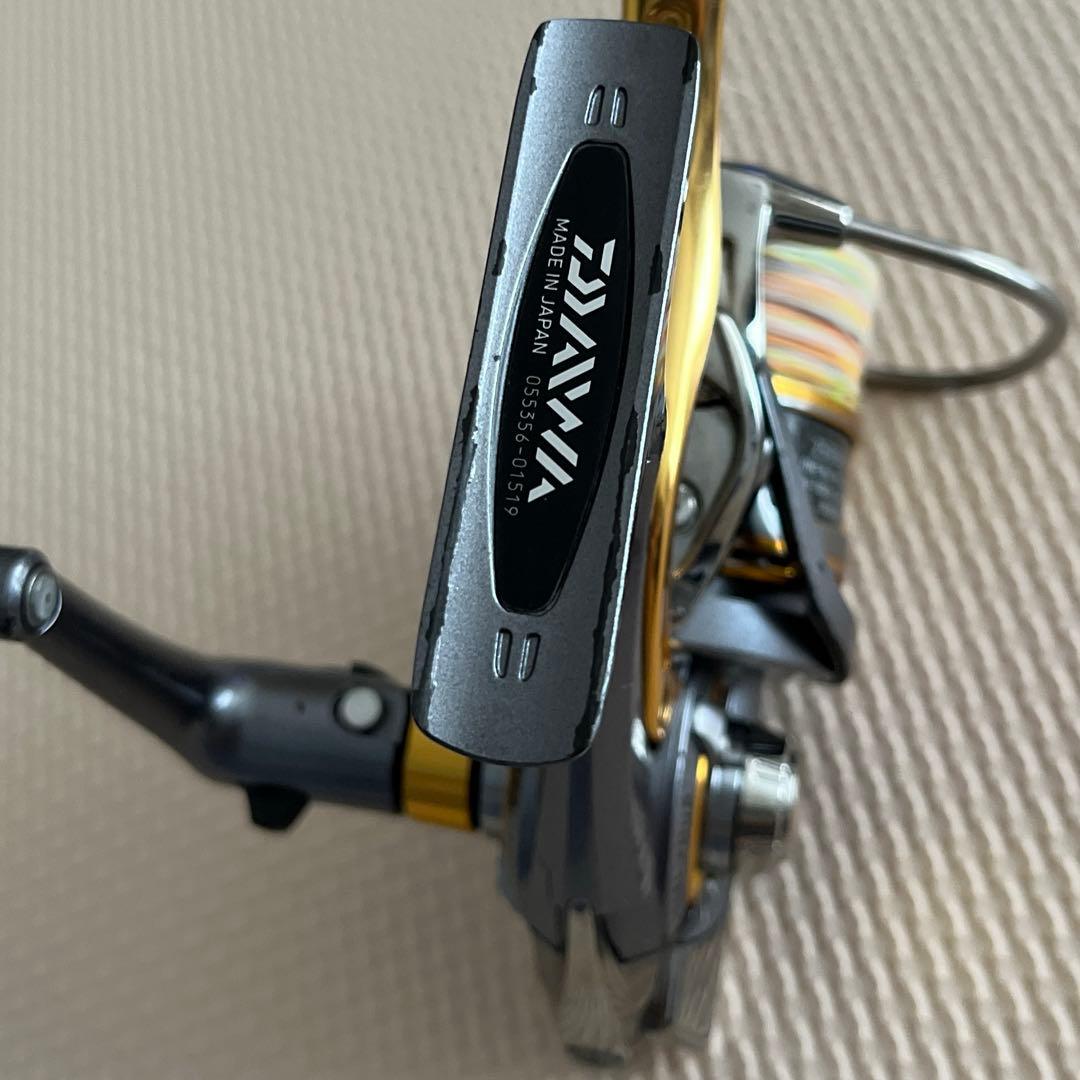 DAIWA トーナメントISO 2500HLBDスピニングリール