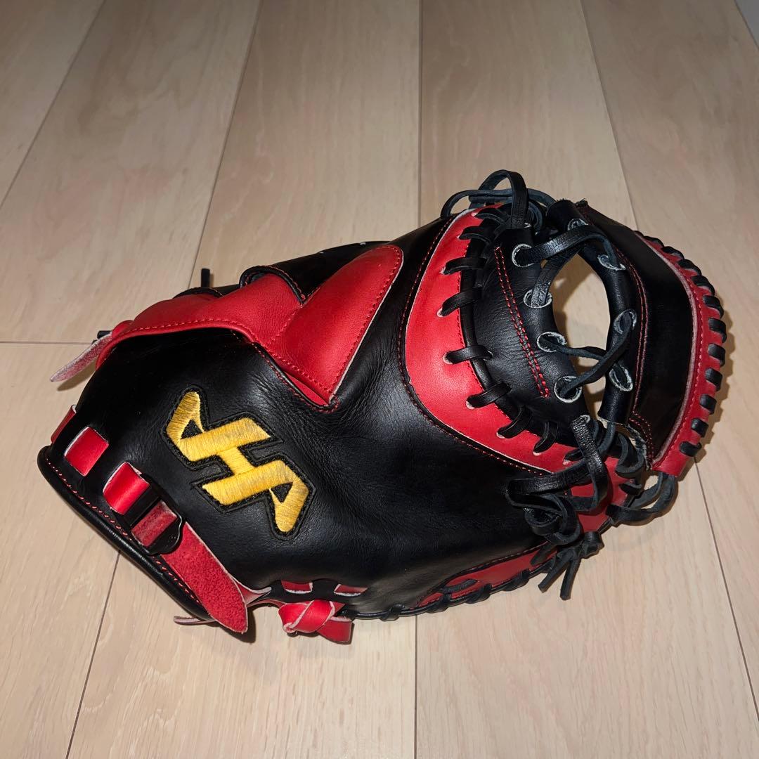 ハタケヤマ　軟式捕手用グローブ