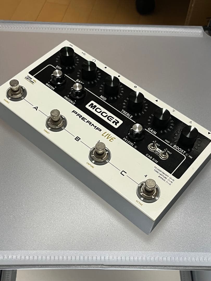ギター MOOER PREAMP LIVE