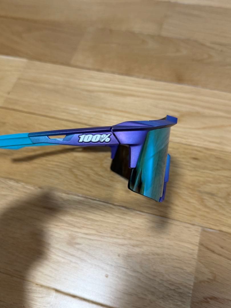 100% スポーツサングラス 青/緑
