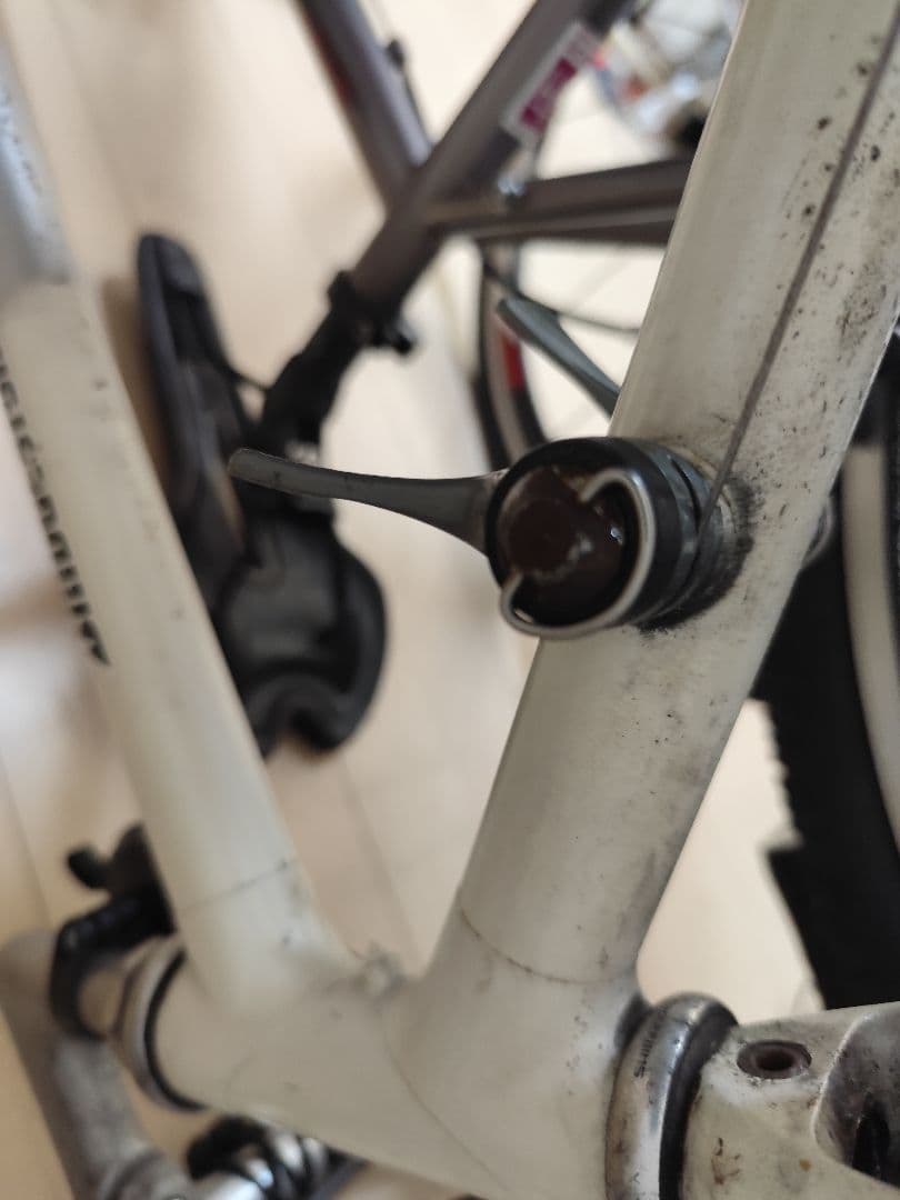 BRIDGESTONEロードバイク　手渡し限定愛媛県　お盆セール最終日最大値下げ