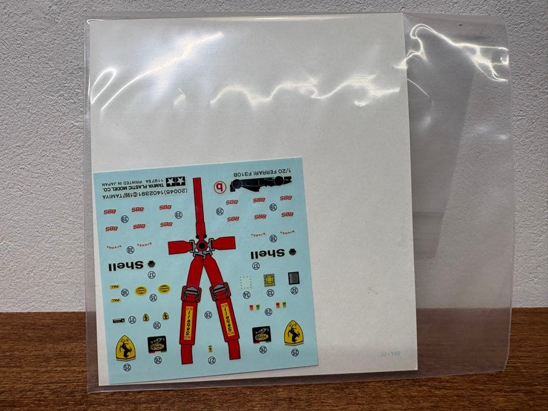 タミヤ 1/20 フェラーリ F310B スポンサーデカール、エッチングパーツ付