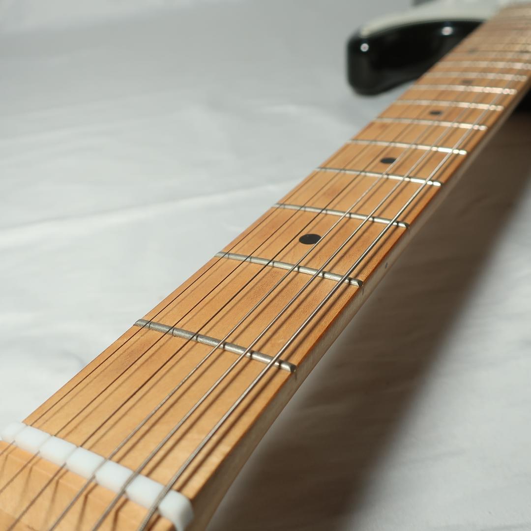 美品 Legend ストラトタイプ エレキギター ブラウン2トーンカラー