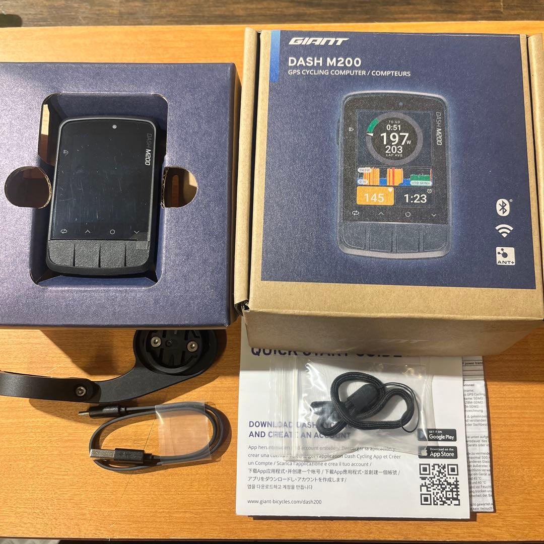 GIANT DASH M200 GPSサイクリングコンピュータ本体