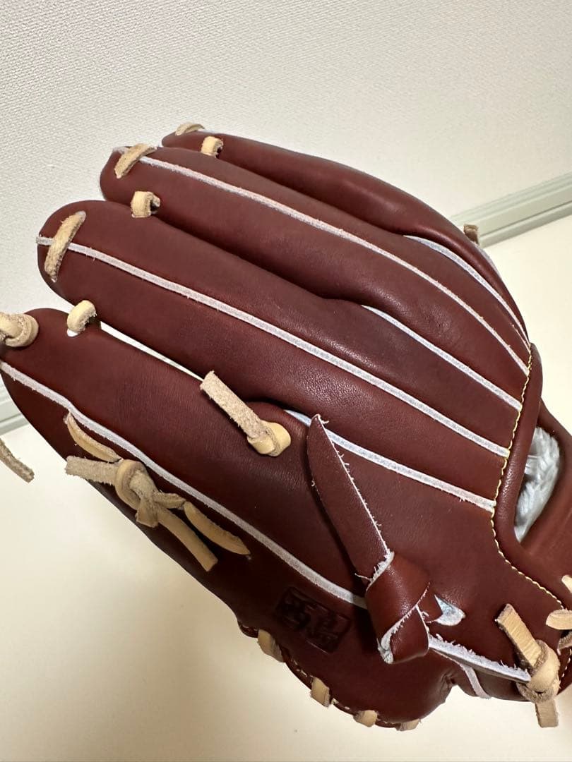 軟式硬式兼用　野球グローブ