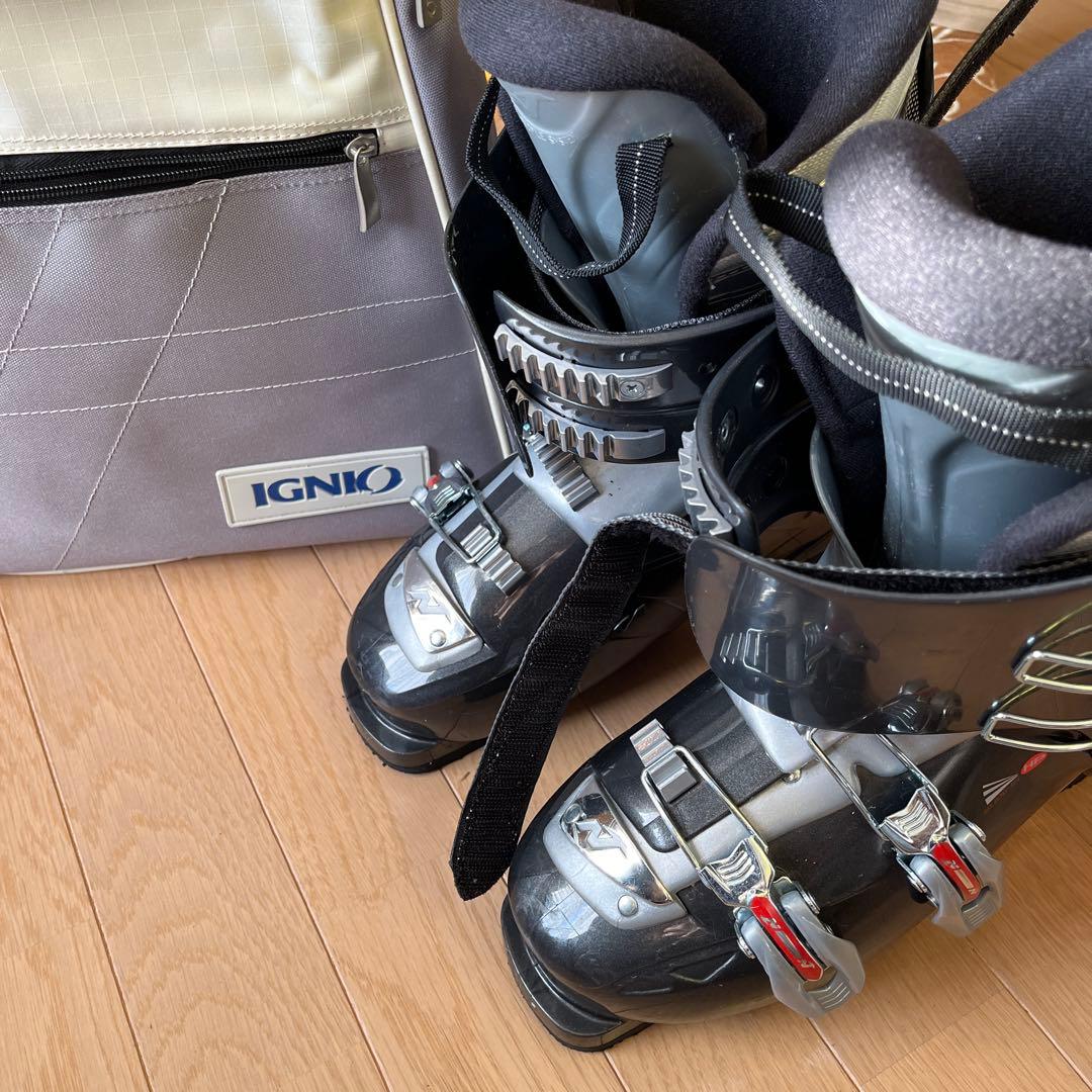 nordica スキーブーツ　26.5cm ケース付き
