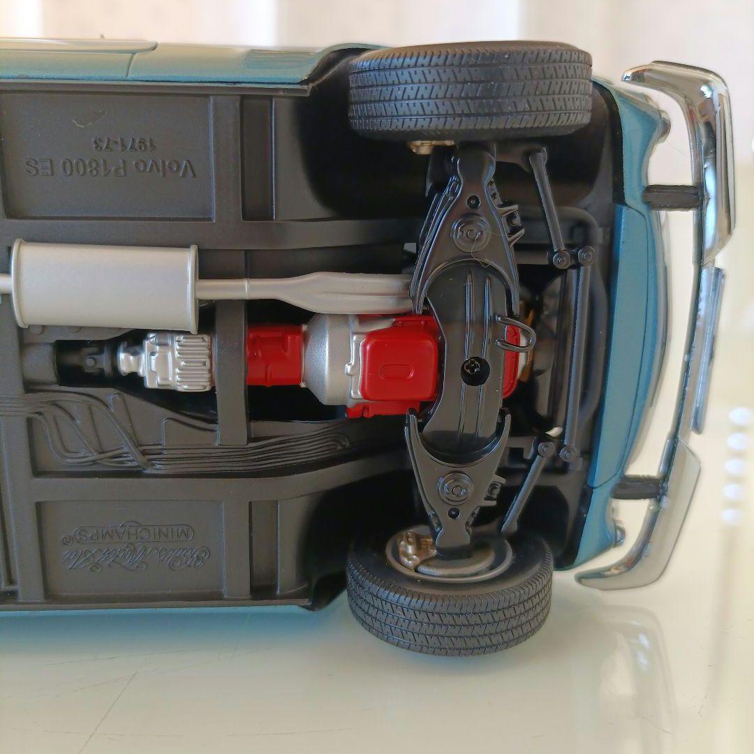 ミニチャンプス製　ボルボ P1800 ES ブルー