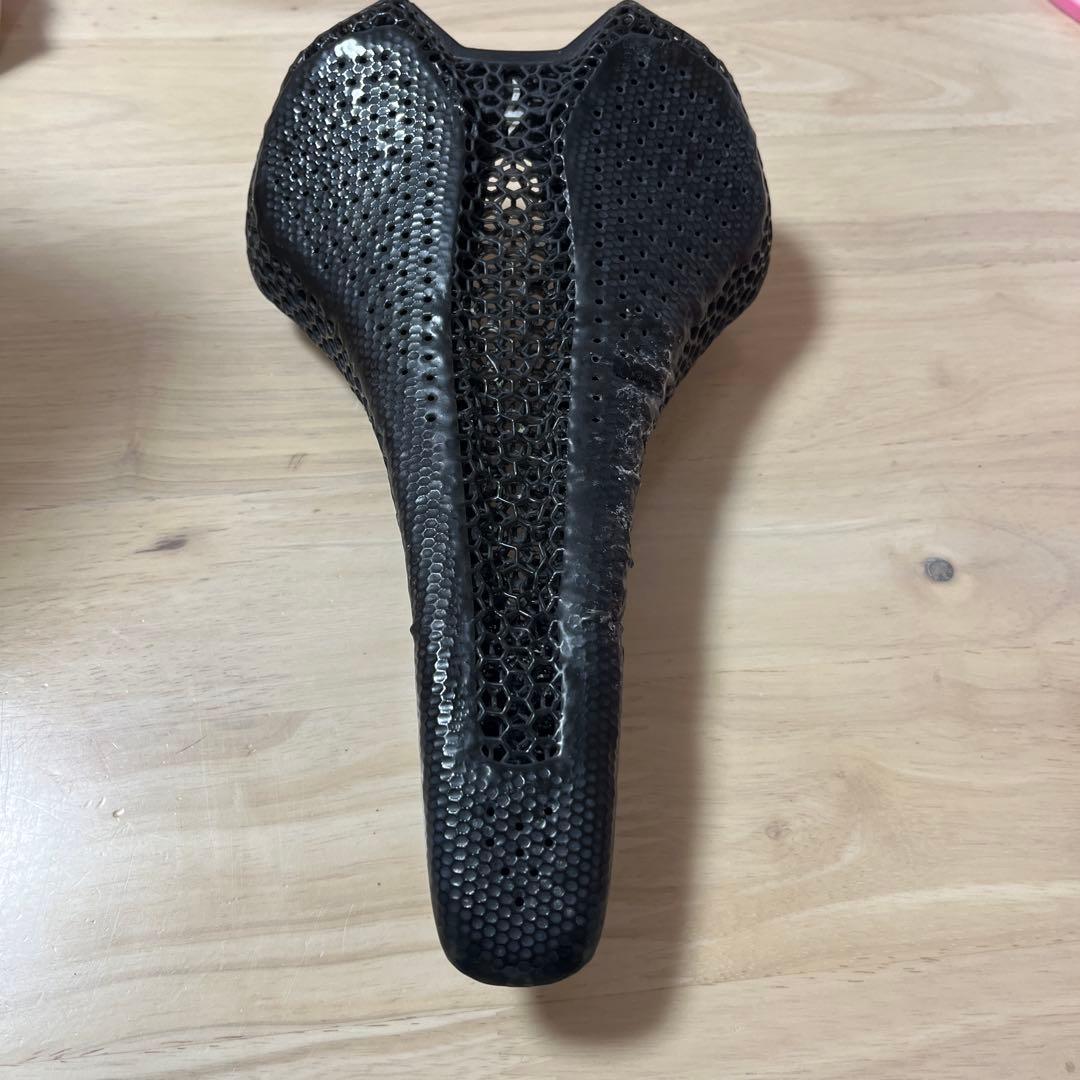 スペシャライズド　サドル