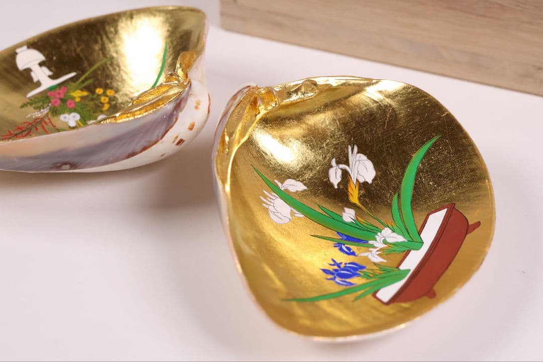 貝合せ 池坊専好立花図 四十五世 池坊専永 箱書 香合 華道 金彩【MA908】