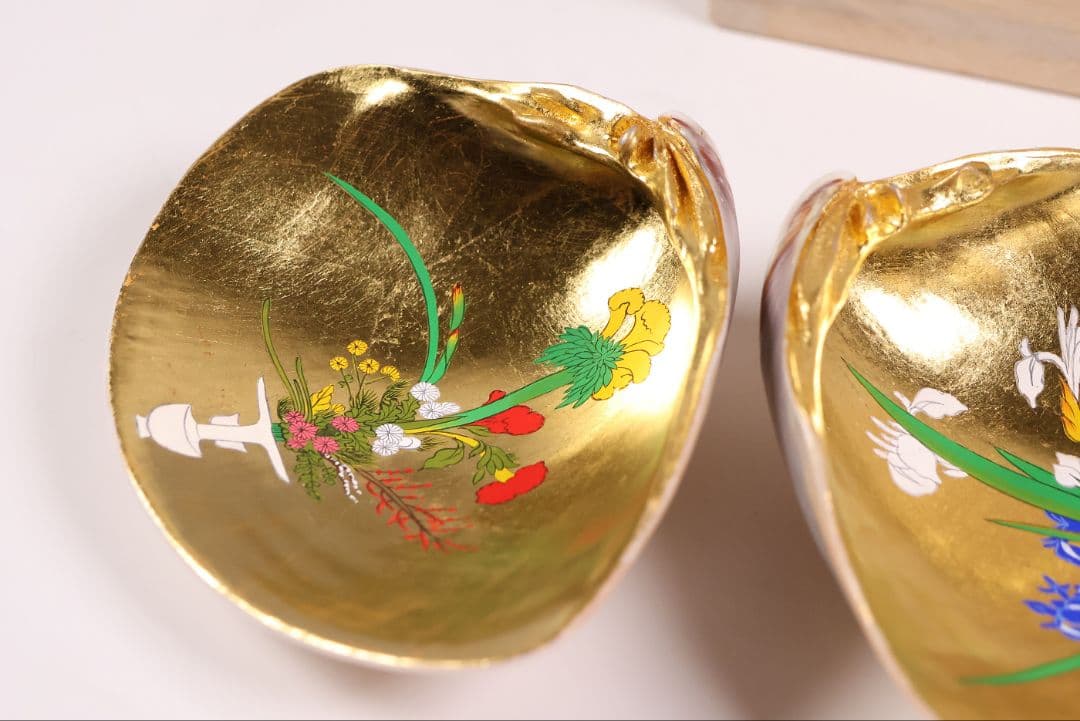 貝合せ 池坊専好立花図 四十五世 池坊専永 箱書 香合 華道 金彩【MA908】