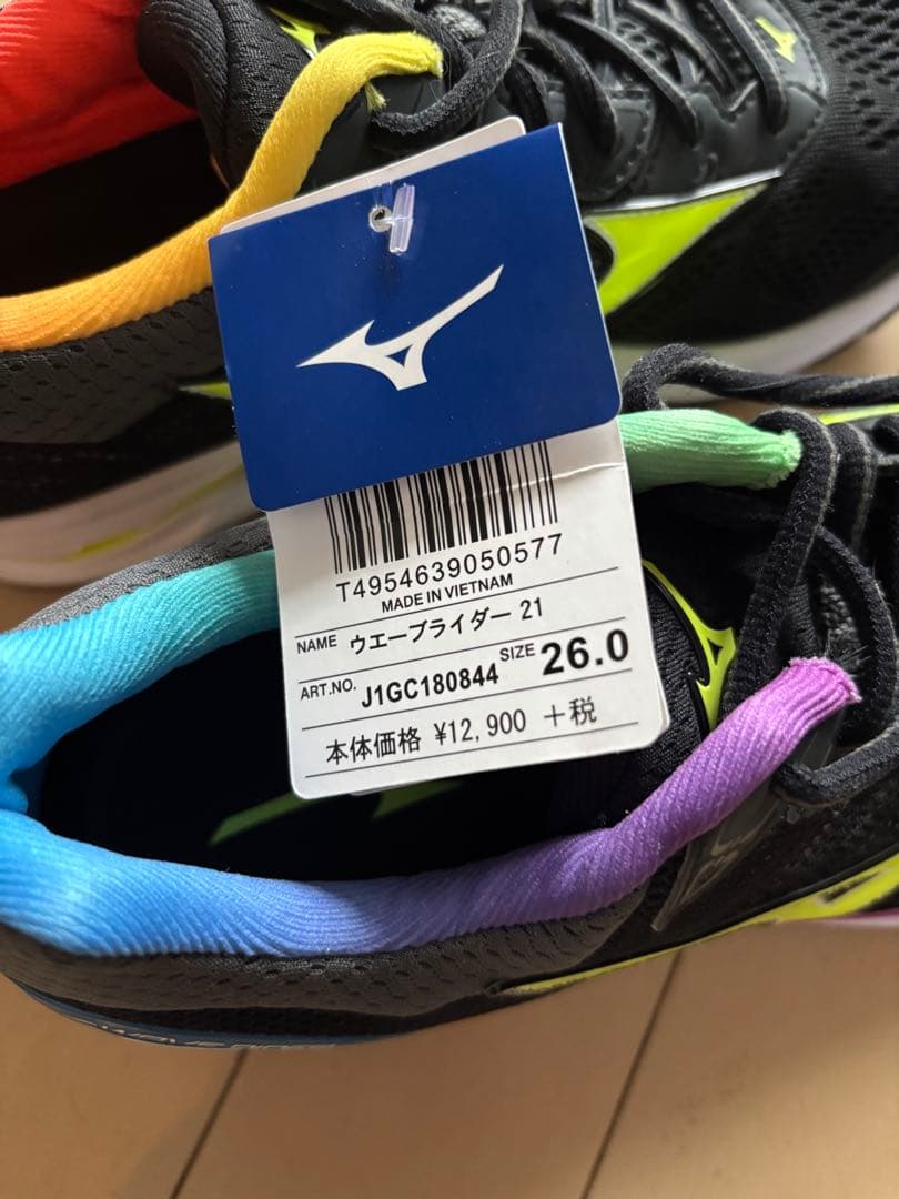 Mizuno ランニングシューズ ブラック/カラフル 新品