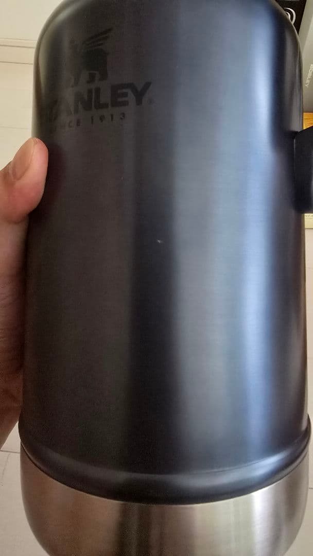 スタンレー真空グロウラー　1.9L