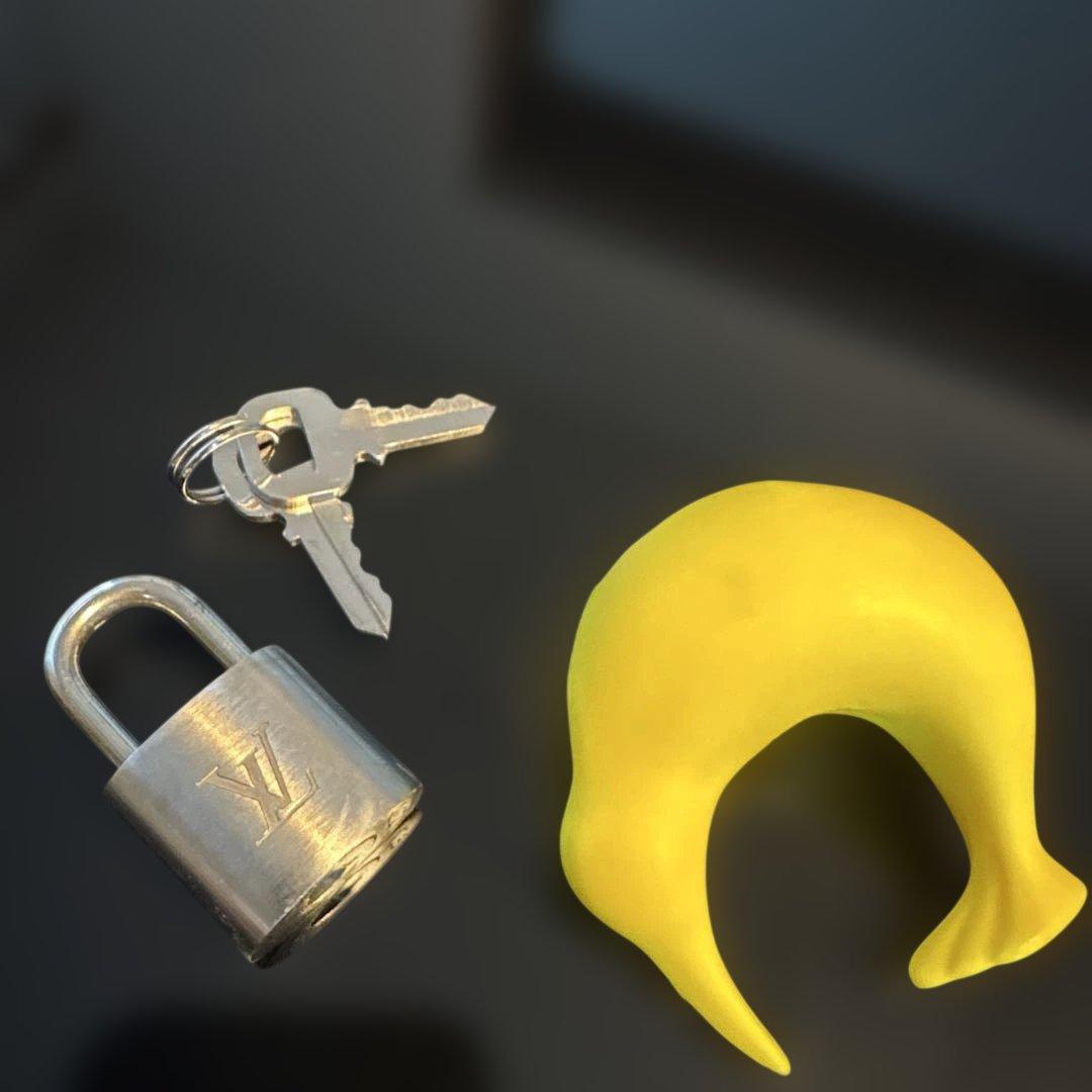 LOUIS VUITTON ヴィトンカップ 2002 カデナ パドロック南京錠