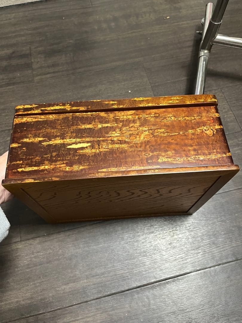 金箔装飾の木製二段収納ボックス